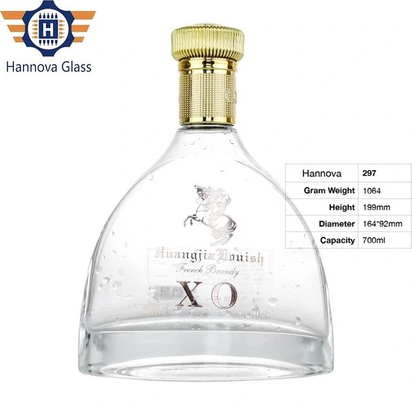 Wholesale 700ml Heavy Base XO Brandy Bottle Flat Shape Super Flint Glass for Premium Whiskey Liquor with a T-Cork Top