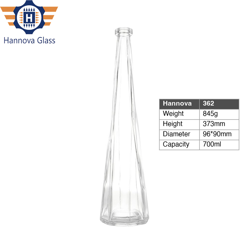 High Flint 700ml Triangle Hexagonal Glass Liquor Bottle Empty Pyramidal Spirit Brandy Vodka Whiskey Bottles with Cork