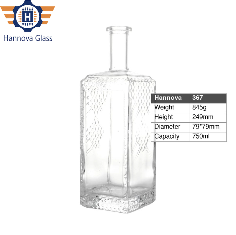 750ml Square Glass Liquor Bottle Engraved Surface Thick Bottom Empty Whiskey Vodka Spirit Bottles with Cork Stopper